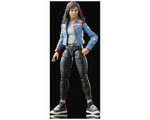 Figura hasbro america chavez 15 cm