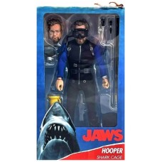 Figura neca tiburon jaws scale clothed