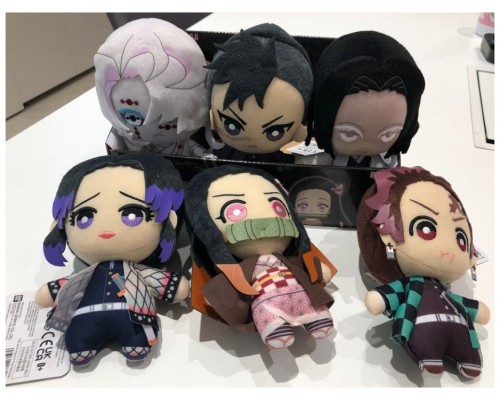 Set peluches banpresto kimetsu no yaiba