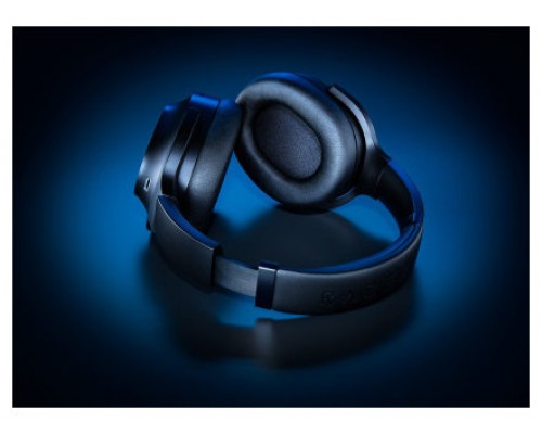 Razer Barracuda Pro Auriculares