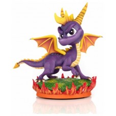 Estatua first 4 figures spyro 2